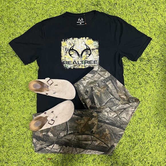 Vintage Realtree Camo Tee 21 - Picture 1 of 3
